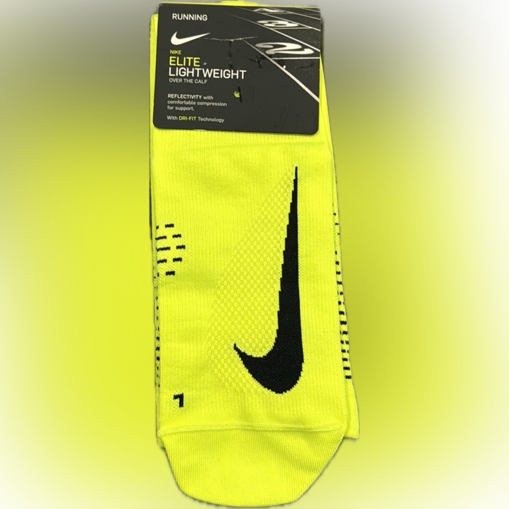 NWT Nike Elite Lightweight over the calf socks